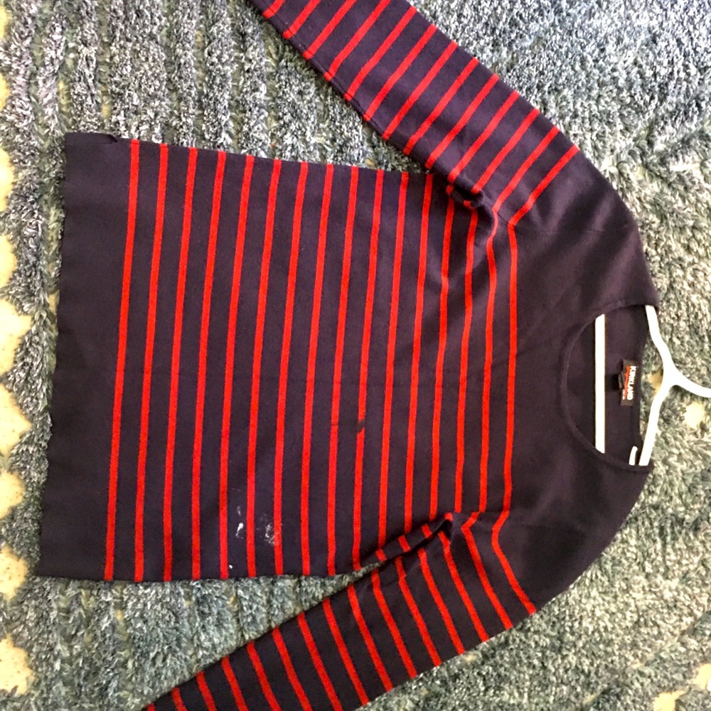 Kirkland signature sweater for men or women